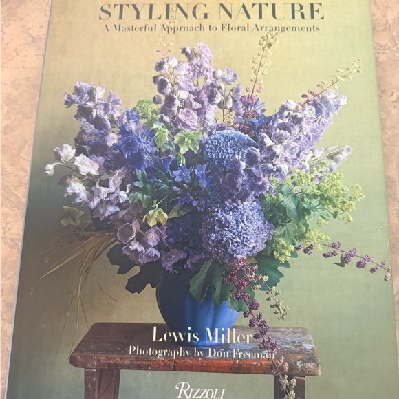 Styling Nature | Rizzoli Coffee Table Book - Picture 1 of 1